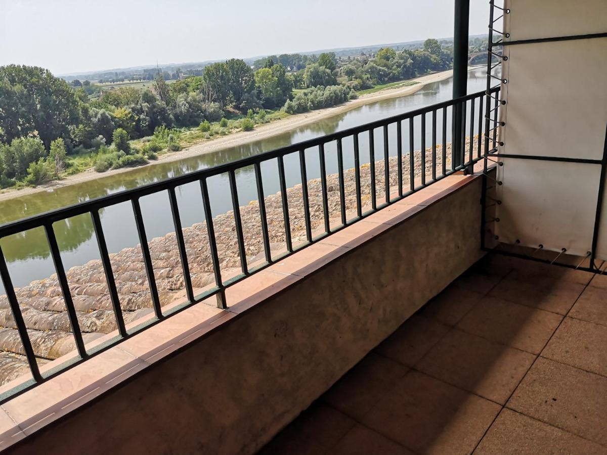 Hotel Restaurant Cote Garonne Le Balcon Des Dames - Tonneins Fauillet Marmande - Vue Panoramique Bord De Garonne Chambres Climatisees Esterno foto