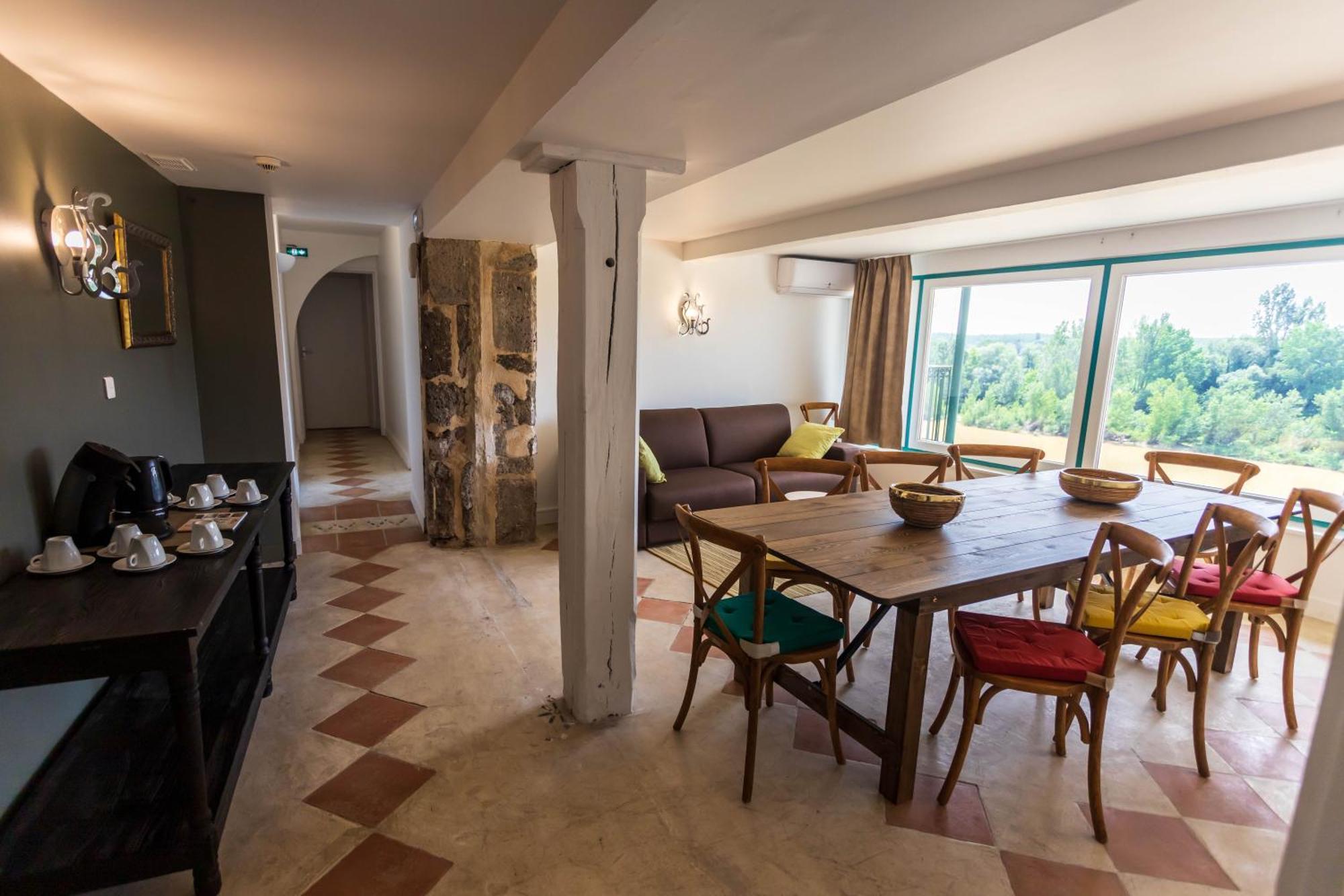 Hotel Restaurant Cote Garonne Le Balcon Des Dames - Tonneins Fauillet Marmande - Vue Panoramique Bord De Garonne Chambres Climatisees Esterno foto